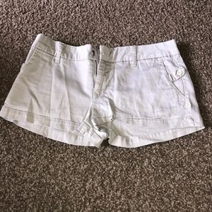 volcom khaki shorts